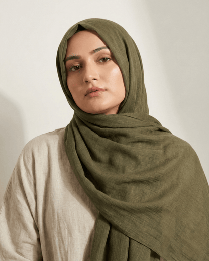 Jungle Green Turkish Lawn Hijab - Ashii.pk